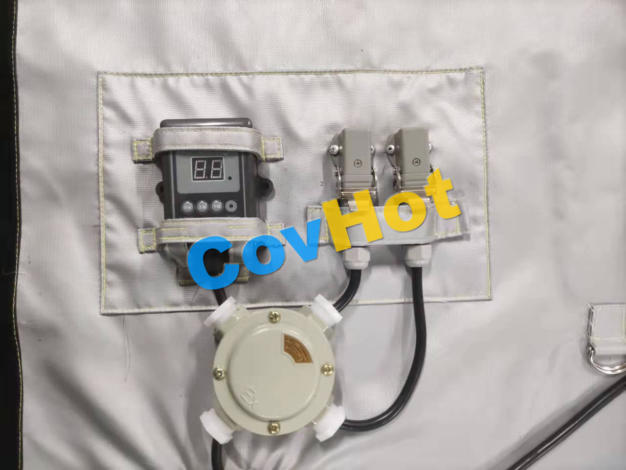 電伴熱<a href=http://www.dolwhfv.cn/e/tags/?tagname=%E4%BF%9D%E6%B8%A9%E5%A5%97 target=_blank class=infotextkey>保溫套</a>